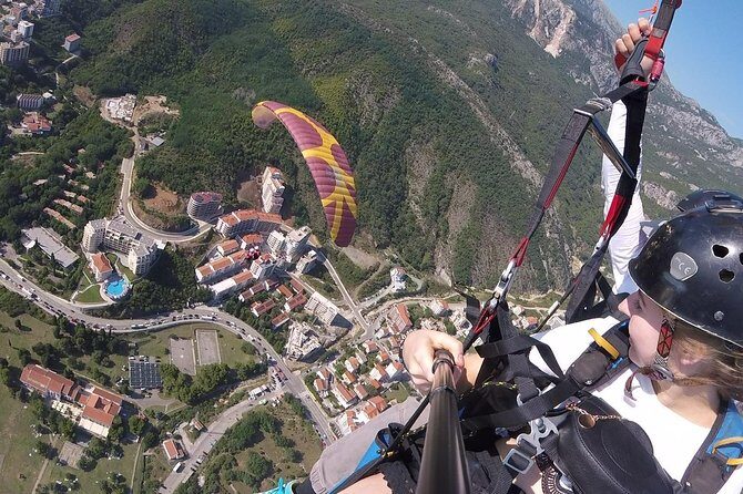 Bečići Standard Paragliding Montenegro /All-inclusive - The hour on the ground that leads to about 15 minutes overhead