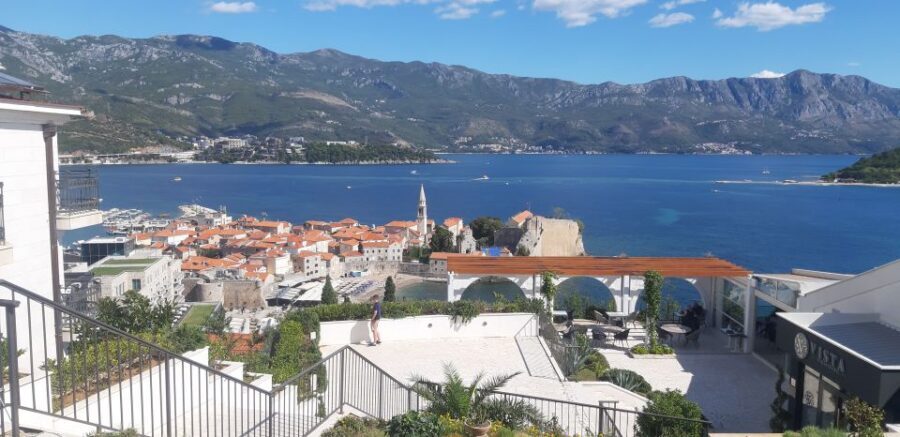 From Dubrovnik: Perast, Kotor & Budva Small-Group Day Trip - Pickup From Dubrovnik and the 07:40 Border Check That Shapes Everything