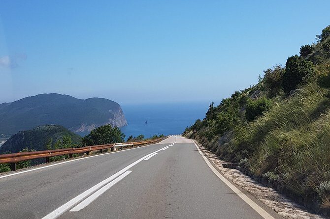 Private transfers from Podgorica Airport and city to Budva - How pickup coordination works (and why it matters)