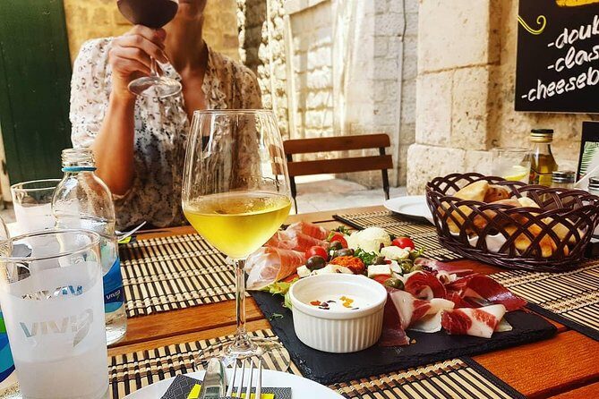 Private Walking tour with Wine and Food - The Cathedral and church stops: what you’ll actually notice